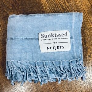 Sunkissed Sandless Beach Towel Made from 100% Turkish Cotton Stonewashed Blue